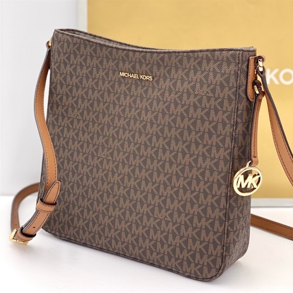 Michael Kors Handbags - Michael Kors Large Crossbody Messenger Bag